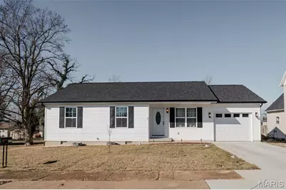 111 N White Oak Street, Desloge, MO 63601 - Photo 2