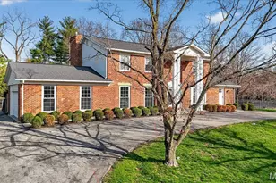 1324 Brynnwood Dr, Ladue, MO 63124 - Photo 4