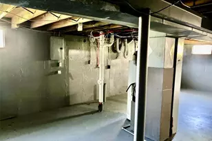 6005 Shillington Dr, Berkeley, MO 63134 - Photo 1