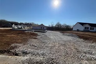 120 Lk Holw Ct, Labadie, MO 63367 - Photo 1