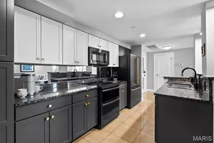 200 S Brentwood Blvd, Clayton, MO 63105 - Photo 6