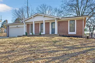 952 Queensbridge Rd, Manchester, MO 63021 - Photo 4