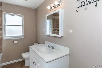 7824 Decatur Drive, Saint Louis, MO 63123 - Photo 14