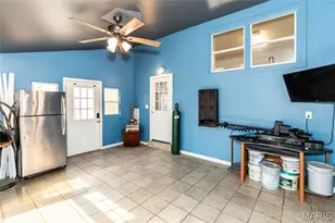 7824 Decatur Dr, Saint Louis, MO 63123 - Photo 40