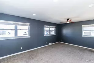 7824 Decatur Dr, Saint Louis, MO 63123 - Photo 24