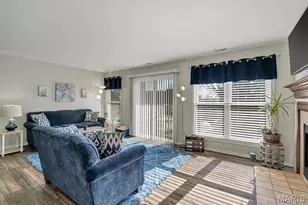 5186 Hollow Wood Ct, Saint Louis, MO 63128 - Photo 2