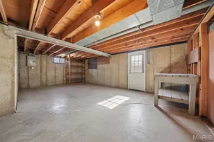 1056 King Carey Dr, Saint Louis, MO 63146 - Photo 24