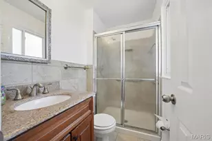 1056 King Carey Dr, Saint Louis, MO 63146 - Photo 20