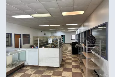 1323 Ferguson Avenue, Pagedale, MO 63133 - Photo 4