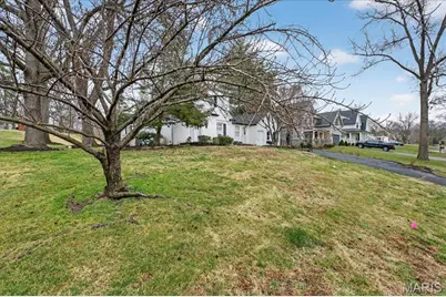 9553 Park Lane, Ladue, MO 63124 - Photo 2