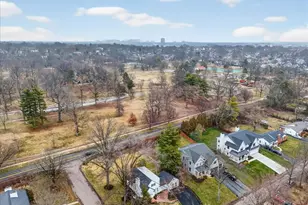 9553 Park Ln, Ladue, MO 63124 - Photo 30