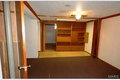 1435 Aspen Drive, Florissant, MO 63031 - Photo 12