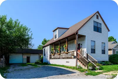 3716 Tholozan Avenue, Saint Louis, MO 63116 - Photo 1