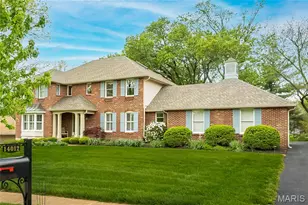 14012 Wethersfield Terrace Ct, Chesterfield, MO 63017 - Photo 2