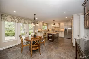 14012 Wethersfield Terrace Ct, Chesterfield, MO 63017 - Photo 10