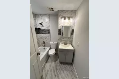 4318 Rhine Drive, Florissant, MO 63033 - Photo 8