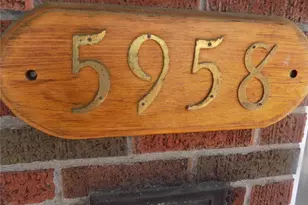 5958 Park Ln, Saint Louis, MO 63147 - Photo 2