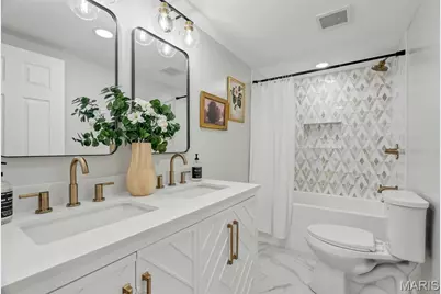 582 Brookhaven Court, Kirkwood, MO 63122 - Photo 22