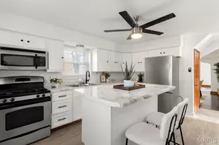 9056 McNulty Dr, Saint Louis, MO 63114 - Photo 16