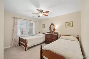 7326 Westover Colonial Ln, Shrewsbury, MO 63119 - Photo 26