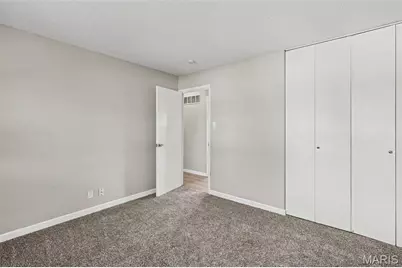 11983 Holly Brook Drive, Maryland Heights, MO 63043 - Photo 20