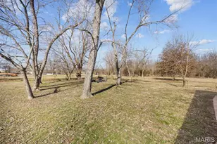 447 Mabel Dr, Arnold, MO 63010 - Photo 24