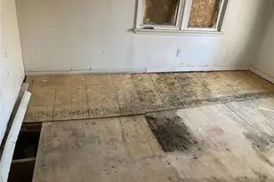 10146 Clairmont Dr, Saint Louis, MO 63136 - Photo 4