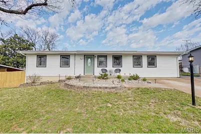 747 Esther Drive, Arnold, MO 63010 - Photo 2
