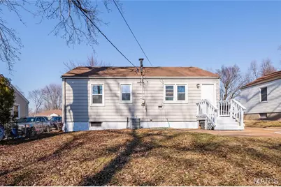 210 Derhake Road, Florissant, MO 63031 - Photo 14