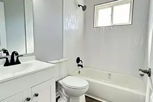 670 Starlet Dr, Florissant, MO 63031 - Photo 10