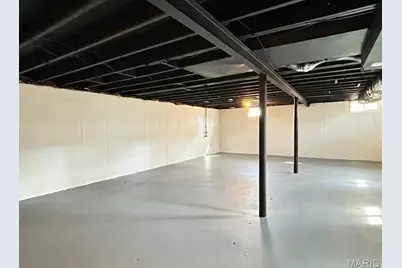 670 Starlet Drive, Florissant, MO 63031 - Photo 20