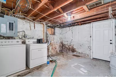 8622 Partridge Avenue, Saint Louis, MO 63147 - Photo 24