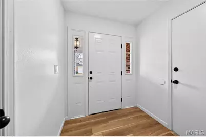 13305 Woodlake Village Court, Chesterfield, MO 63141 - Photo 6