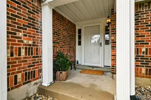 13305 Woodlake Village Ct E, Chesterfield, MO 63141 - Photo 4