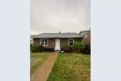 4493 Bessie Avenue, Saint Louis, MO 63115 - Photo 1