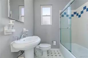 6421 Judson Ave, Saint Louis, MO 63123 - Photo 16