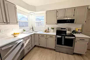 7008 Willow Stream Ct, Oakville, MO 63129 - Photo 18