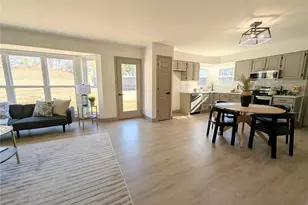 7008 Willow Stream Ct, Oakville, MO 63129 - Photo 10