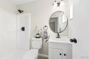 6803 Foxbend Ct, Florissant, MO 63033 - Photo 16