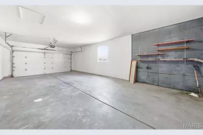 6803 Foxbend Court, Florissant, MO 63033 - Photo 24