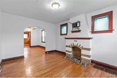 5923 Mimika Avenue, Saint Louis, MO 63147 - Photo 4