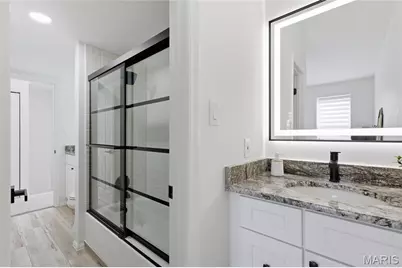 327 N Boyle Avenue, Saint Louis, MO 63108 - Photo 16