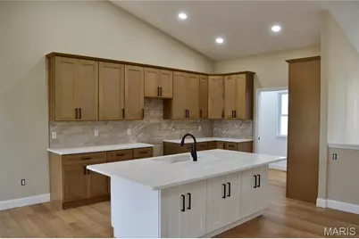 824 Barclay Drive, Farmington, MO 63640 - Photo 12