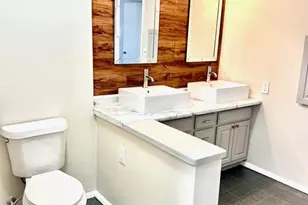 17549 Wild Horse Creek Rd, Chesterfield, MO 63005 - Photo 8