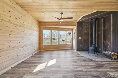 1387 Hartshorn Drive, Hermann, MO 65041 - Photo 14