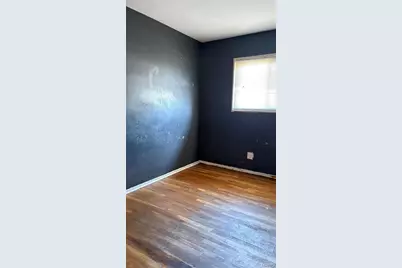 277 Dashwood Drive, Saint Louis, MO 63135 - Photo 8