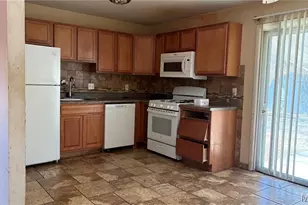 277 Dashwood Dr, Saint Louis, MO 63135 - Photo 4