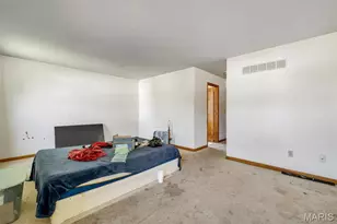 1828 Chateau Du Mont Dr, Florissant, MO 63031 - Photo 20