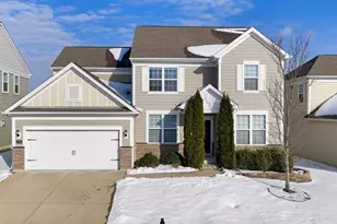 718 Savannah Crossing Way, Chesterfield, MO 63017 - Photo 2