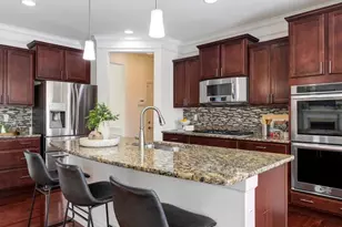 718 Savannah Crossing Way, Chesterfield, MO 63017 - Photo 8